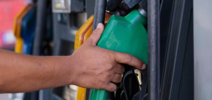 Ministério de Minas e Energia avalia aumentar mistura de etanol na gasolina