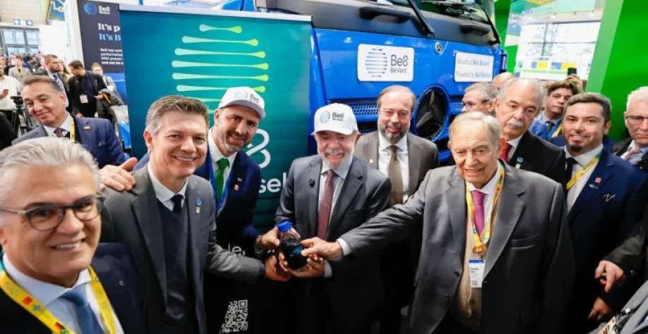 Biodiesel produzido no Brasil ganhou os holofotes nos primeiros dias da Feira de Hannover. RICARDO STUCKERT-PR/Divulgação/JC