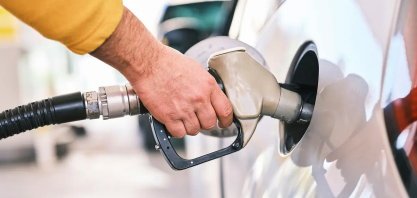 Que países têm a gasolina mais barata do mundo? Veja ranking