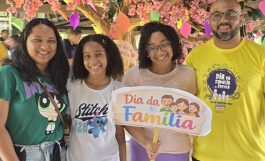 Brincadeiras e emoção marcam nova edição do Dia da Família na Escola Conceição Lyra
