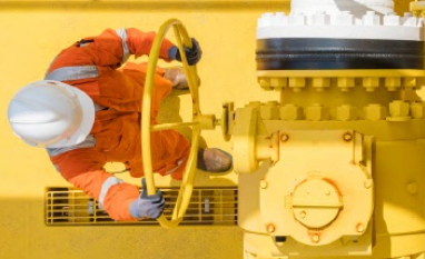 Petróleo em alta impulsiona etanol e pressiona diesel no Brasil