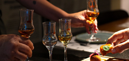 Cachaça mineira une tradição familiar, geração de renda e avanço no mercado internacional