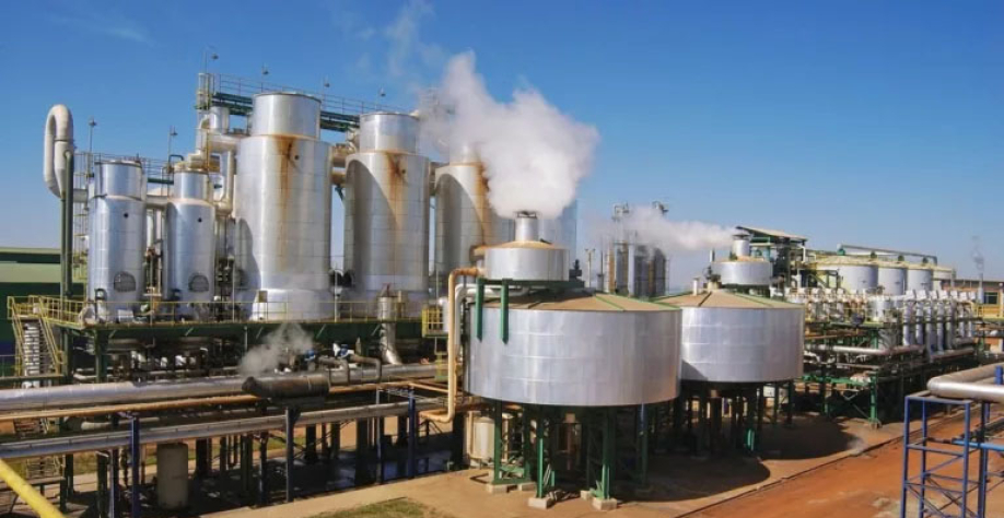 Usina de produção de etanol (Foto Senar/PR)