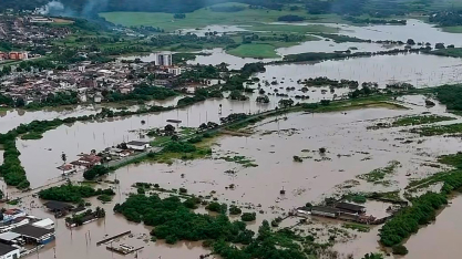 Governador Lucas Ribeiro visita Santa Rita e diretora da Asplan pede apoio emergencial para produtores afetados pelas chuvas