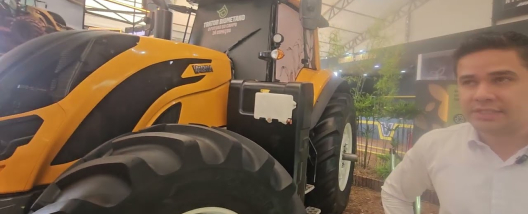 Trator Valtra movido a Biometano será lançado em 2027 e apresenta desempenho equivalente ao diesel