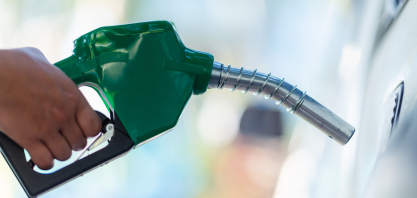 Queda do etanol nas usinas não chega ao consumidor e acende alerta no setor sucroenergético
