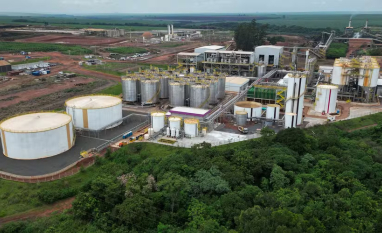 Raízen vende ativos de refino e comercialização na Argentina por US$ 1,42 bilhão