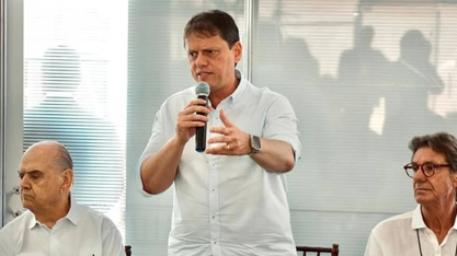 Tarcísio critica falta de subsídio federal a produtores de cana de SP