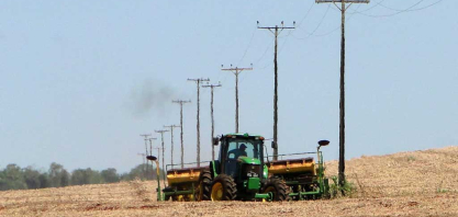 Acidentes com máquinas agrícolas na rede elétrica quase dobram em um ano
