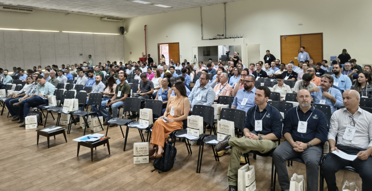 Murcha da cana &eacute; destaque em encontro que reuniu cerca de 300 profissionais