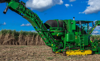 John Deere investe em IA para reduzir custos de insumos e resolver problemas remotamente