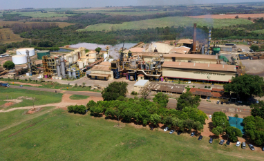 Alunos de Administração da ETEC assistem palestra sobre gestão na Estiva Bioenergia
