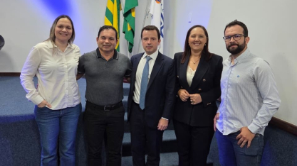 Profissionais da CRV Industrial e da Rubi S.A participam de encontro sobre negociação estratégica