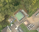 Imagem do alto do tanque de equalização da água residual da fábrica que tratada pela ETE da Marajoara. Assessoria de Imprensa